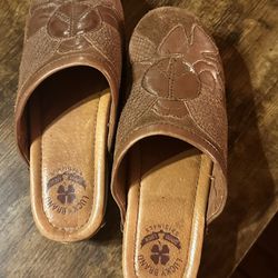LUCKY BRAND MULES CLOGS