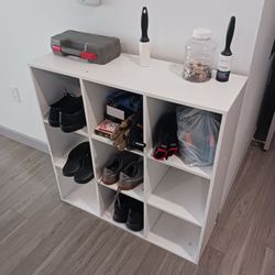 Wooden Shoe Hutch
