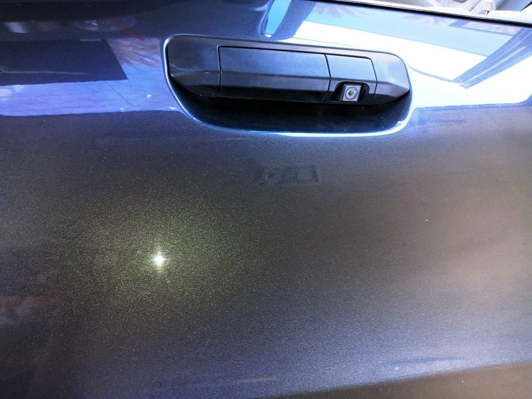 Toyota Tacoma tailgate