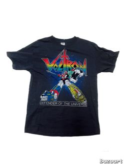 Vintage Voltron "Defender of the Universe" Graphic Tee – Retro 80s Anime Style