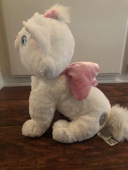 Great condition Disney's Marie the Cat stuffed animal