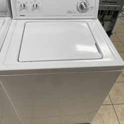 Kenmore Heavy Duty Washer And Has Dryer