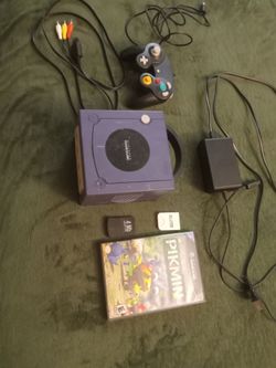 GameCube with Pikman