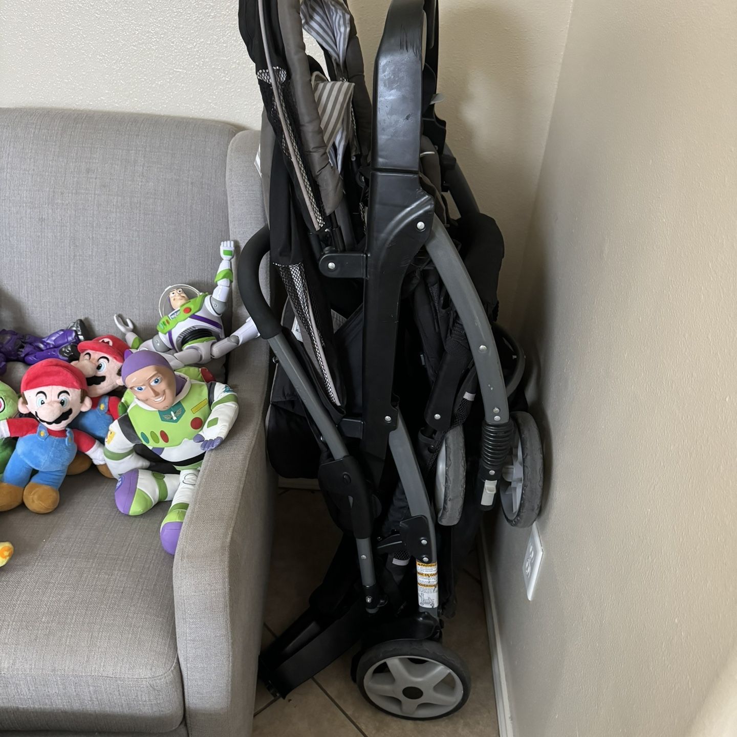 nuna triv compact stroller Lx Travel Metal Color:Gold Assorted fishing lures lot the Nuna triv next Discoverable