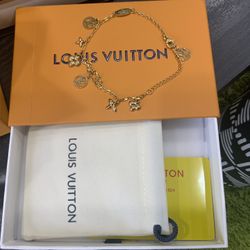 LV Bracelet 
