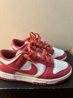 Nike dunk pink and white