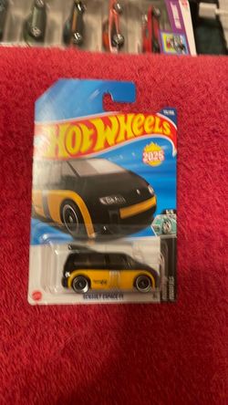 Hot Wheels 2025 Renault Espace F1 Die-Cast Car
