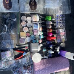 Nail Supplies 