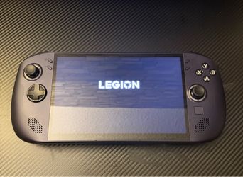 Lenovo Legion Go S Gaming Handheld – AMD Ryzen Z1 Extreme | 32GB RAM | 1TB | Excellent Condition