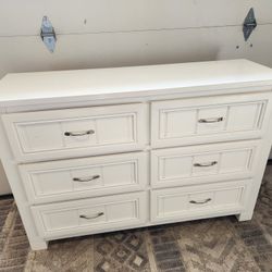 *** WHITE DRESSER ***