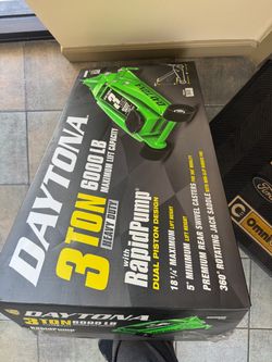 Daytona 3 ton floor jack