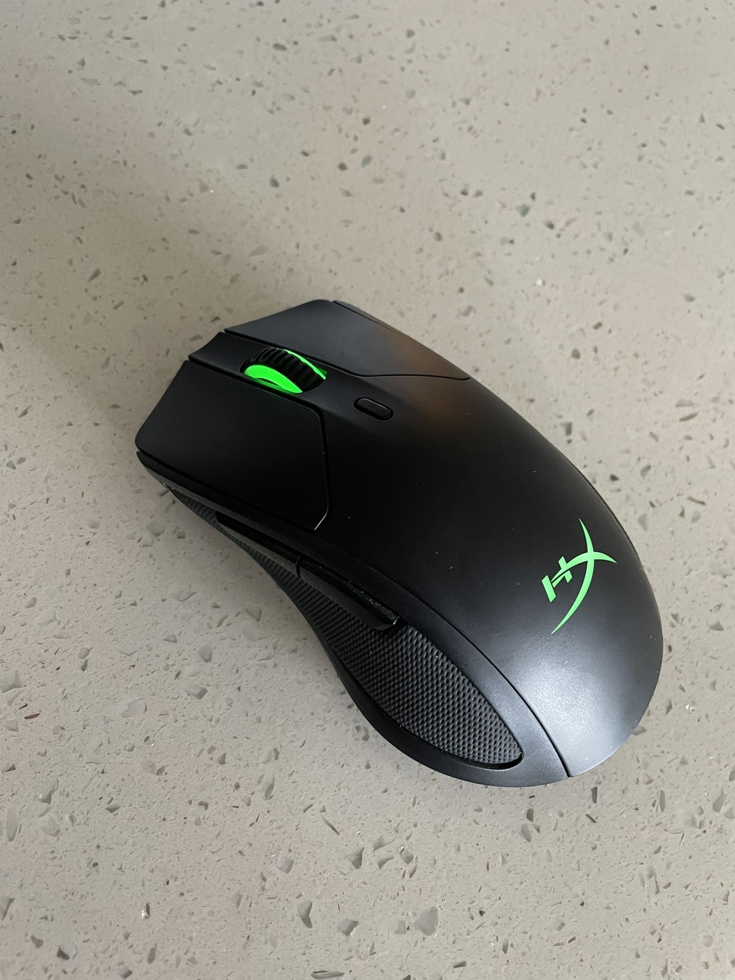HyperX Pulsefire Dart Wireless Gaming Mouse