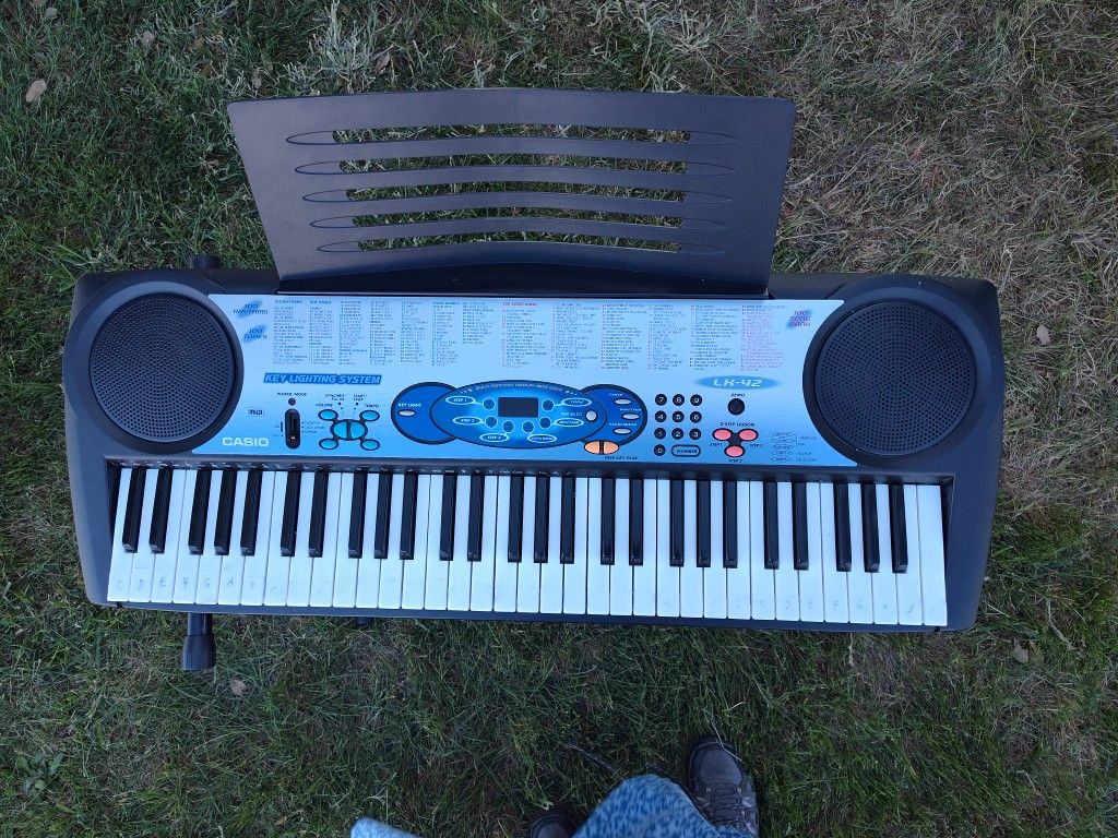 Electric Keyboard