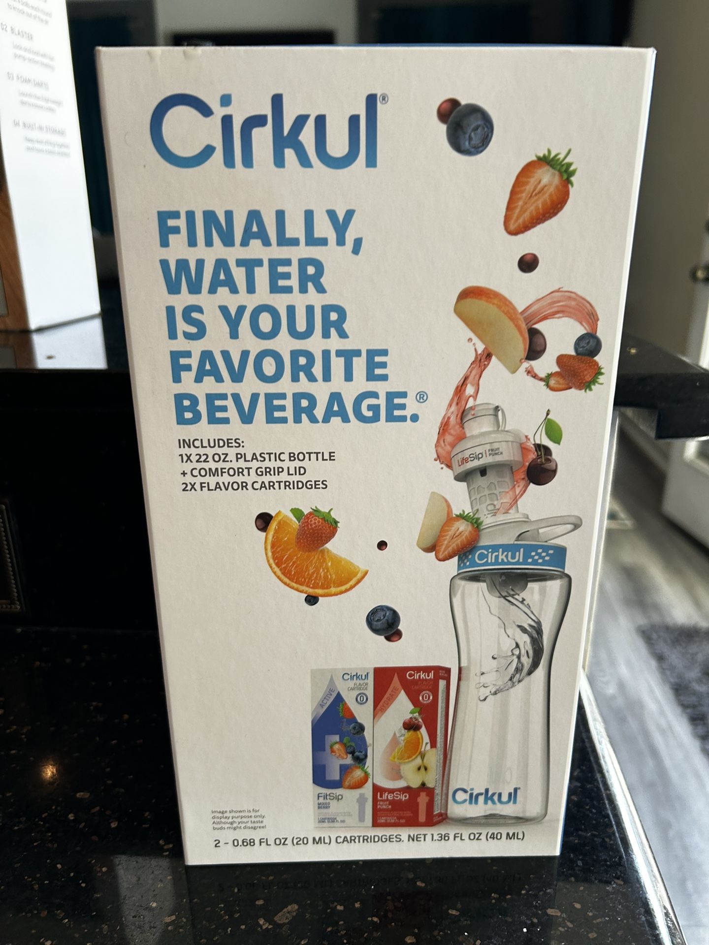 Cirkul Bottle and Flavor