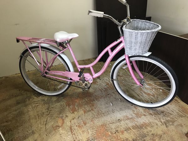 pink schwinn mountain bike