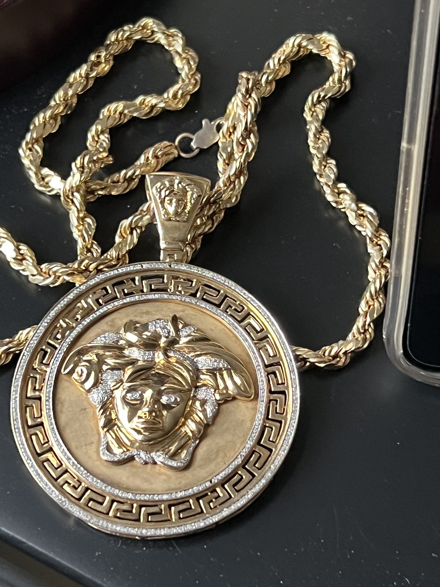 Gold Rope Chain Versace Pendant !!!