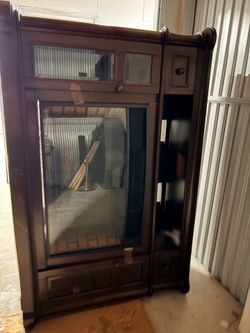 Chimney/ cabinet