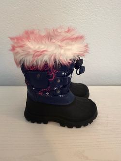 Girls Youth size 9 toddler Dream Pairs Snow boots