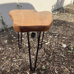 Side Or End Table 