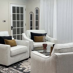 Wide Chairs (set Of 4)