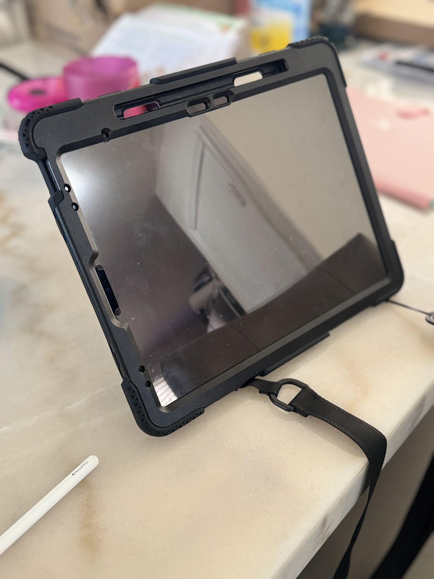 iPad Pro 12.9 256GB bundle (5th Gen With Cellular)