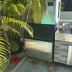 450 Lbs Ice Machine With Bin 