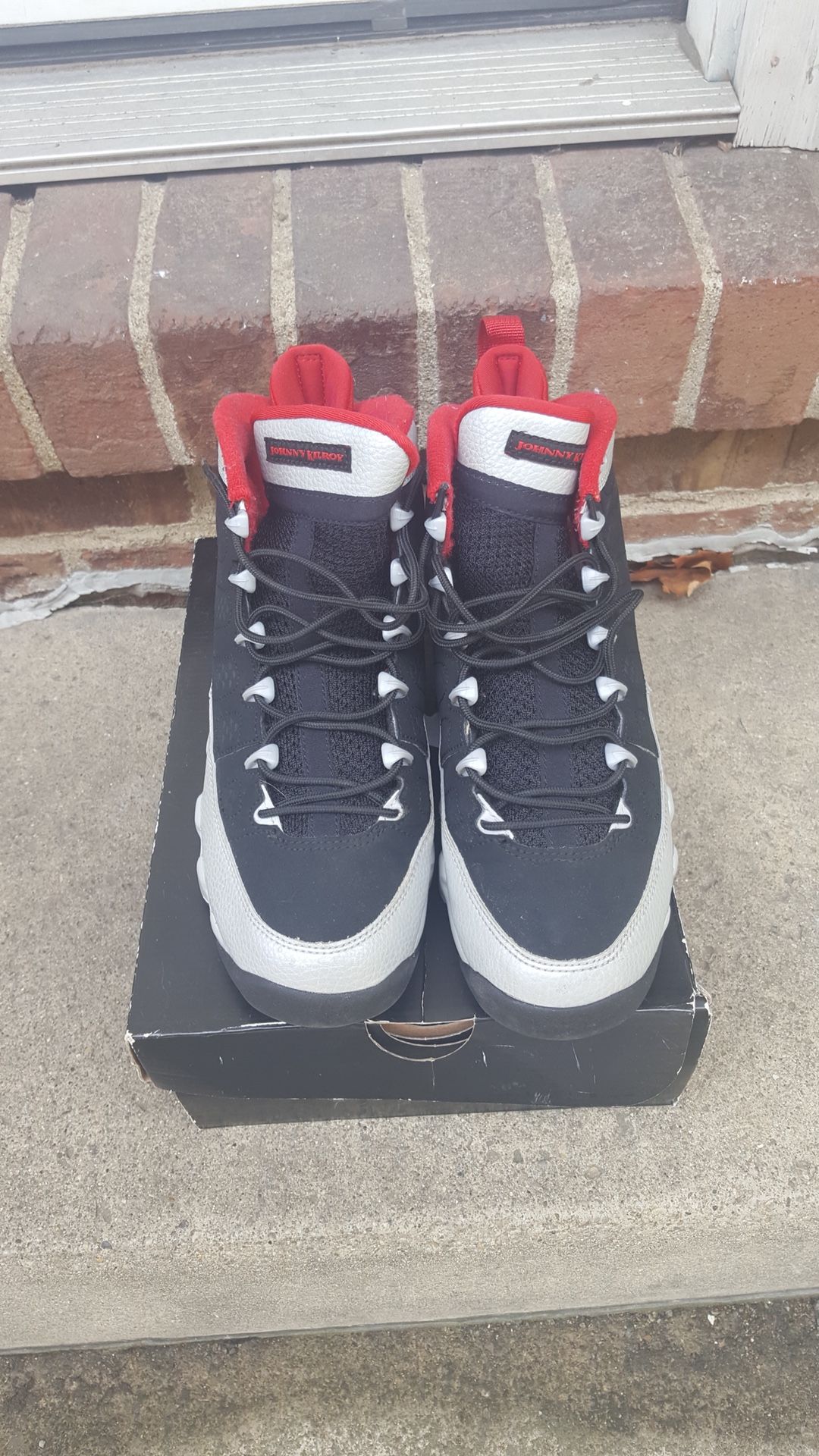 Air Jordan 9 Retro Johnny Kilroy