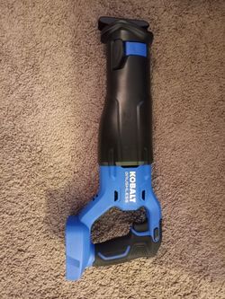 Kobalt saw saw