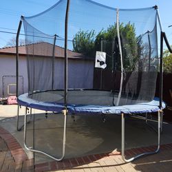 12 foot trampoline 1yr old, hardly used, pick up
