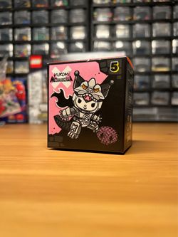 McDonald’s Hello Kitty & Friends x Godzilla Kuromi Mechagodzilla