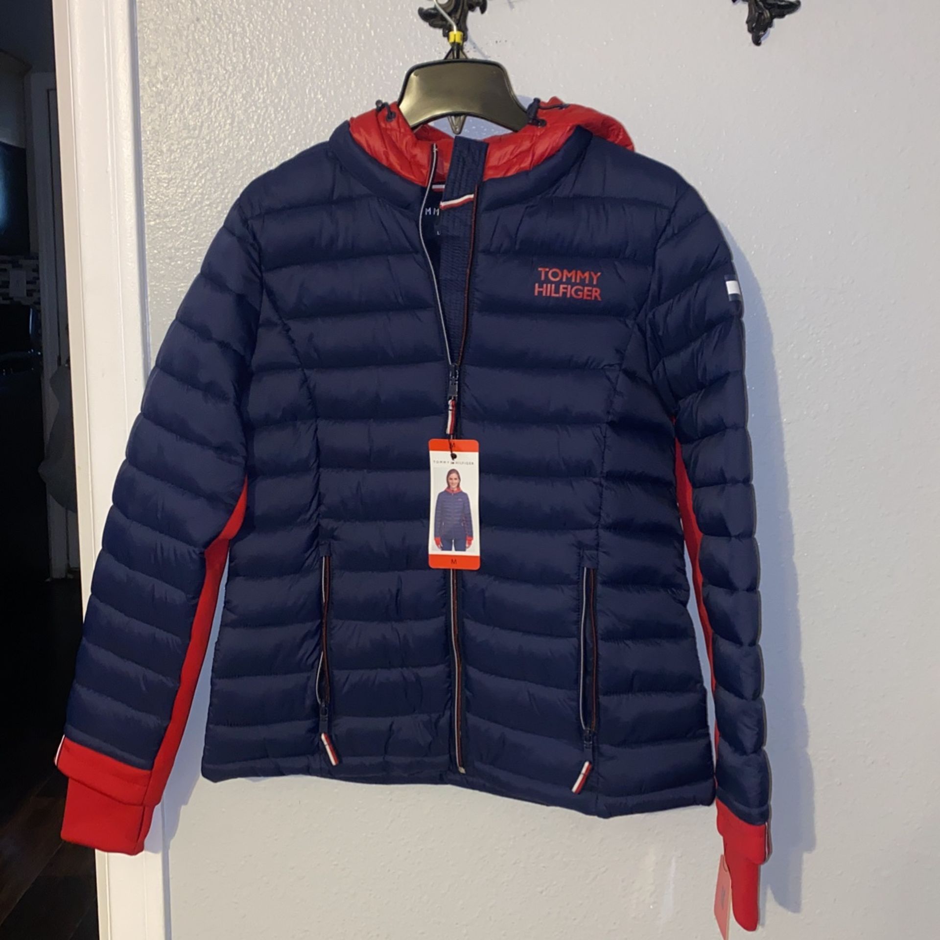 Tommy Hilfiger Women Jacket!!