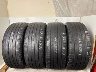 Set 4 tires 275 45 21 pirelli scorpion zero as no repairs