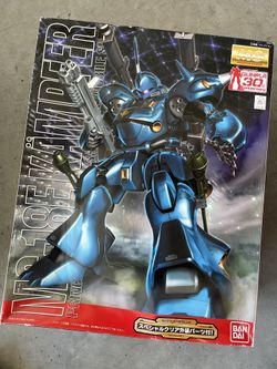 MG Gundam Model. 40$ 