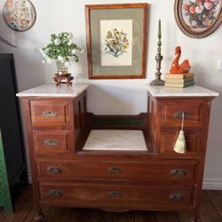 Beautiful Vintage/Antique Marble Top Dresser