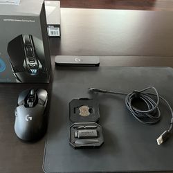 Logitech G903 Gaming Mouse And PowerPlay Wireless Charger