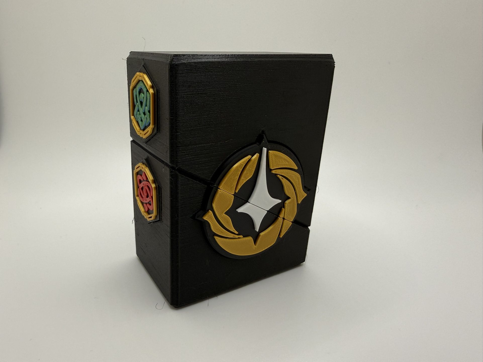 Custom 3D Printed Lorcana Card Holder Box – Unique Deck Case with Emblem Design