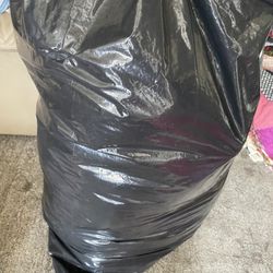 Bolsa Llena De Ropa Ahi De Niña Alguna De Adulto Zapatos