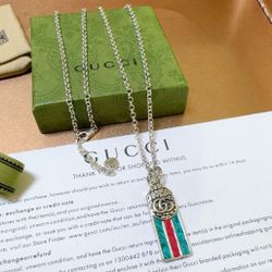 Gucci necklace