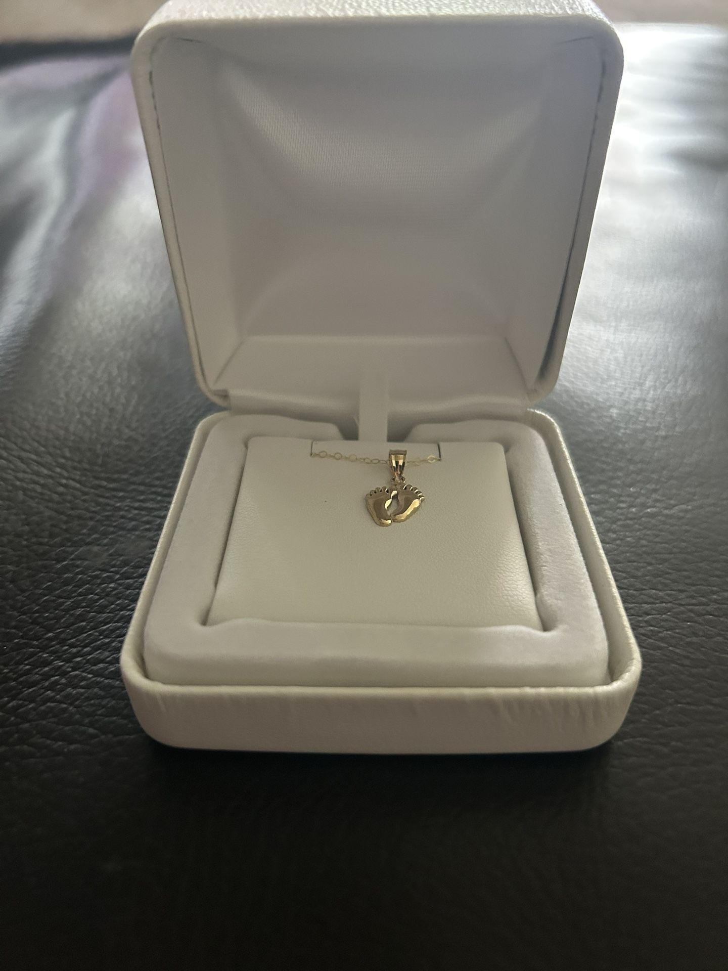 10K Gold Pendant + Necklace