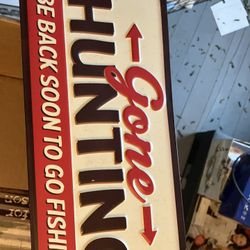 Bunch Of Signs.  Good For Mancave N Hunting Cabin