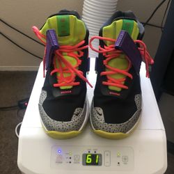 Nike Force One Size 9