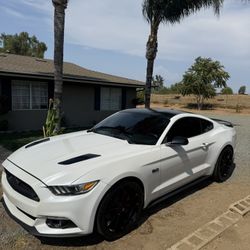 2017 Ford Mustang