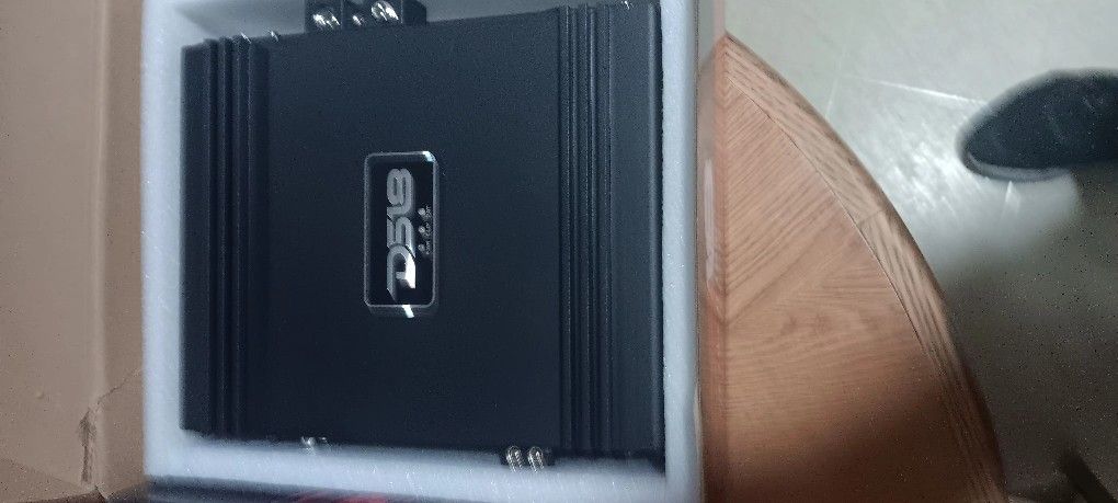 DS18 Amp $175 Firm