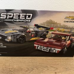 Lego Chevrolet Corvette C8.R Race Car and 1969 Chevrolet Corvette #76903 RETIRED