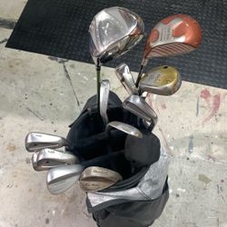 Complete Set Of Clubs With Putter And Leather Bag