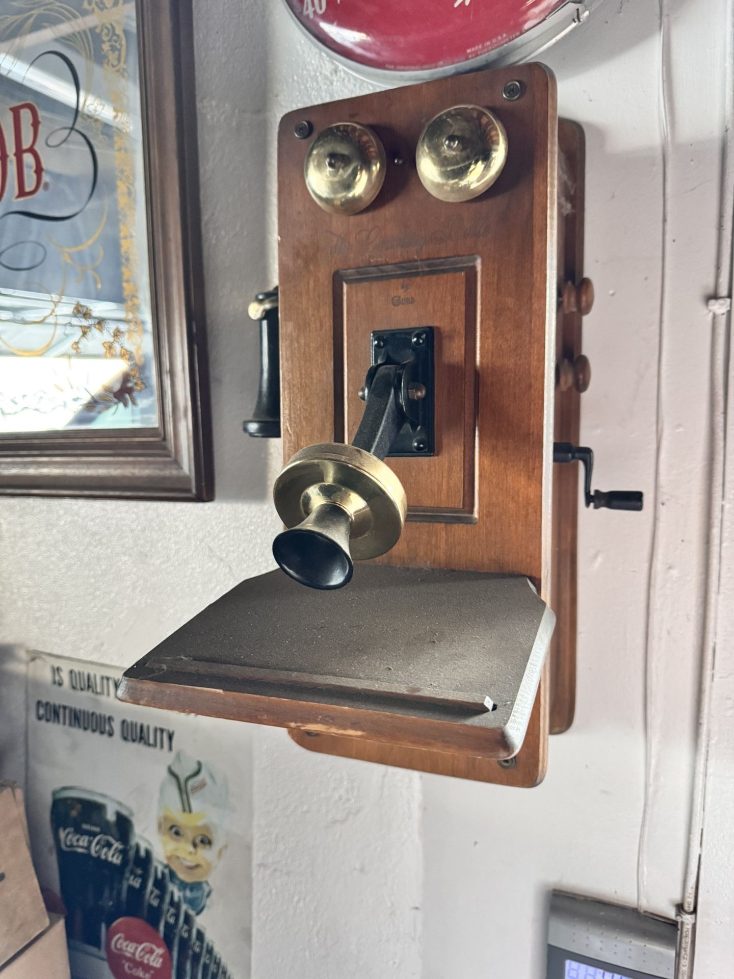 Telephone/radio