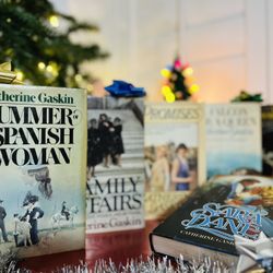 🌹✨ Catherine Gaskin – Vintage Gothic Women’s Fiction Gift Bundle (6 Hardcovers)