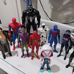 Spiderman characters toys set. Good Condition. 