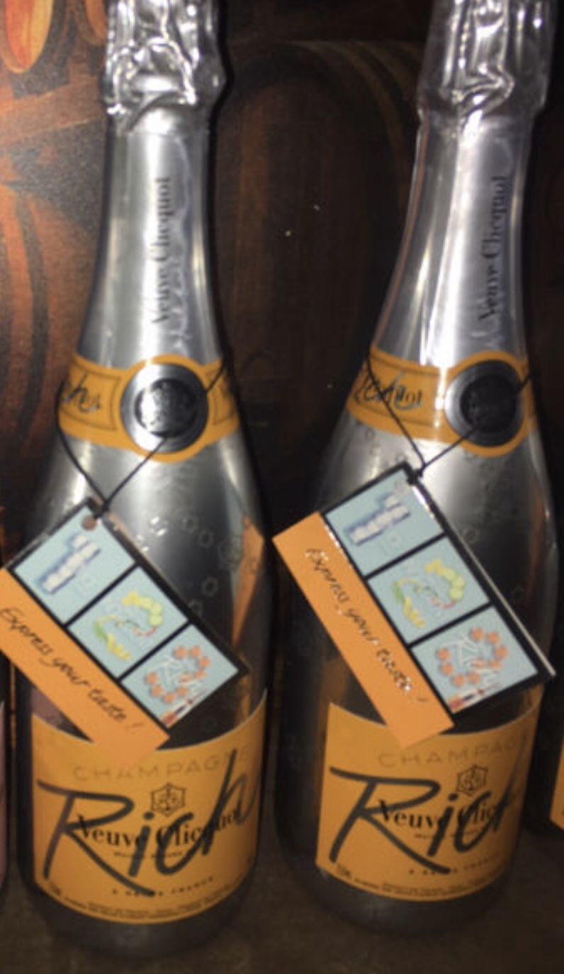 Vevue cliquot Rich