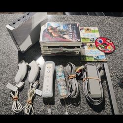 Nintendo Wii Bundle 